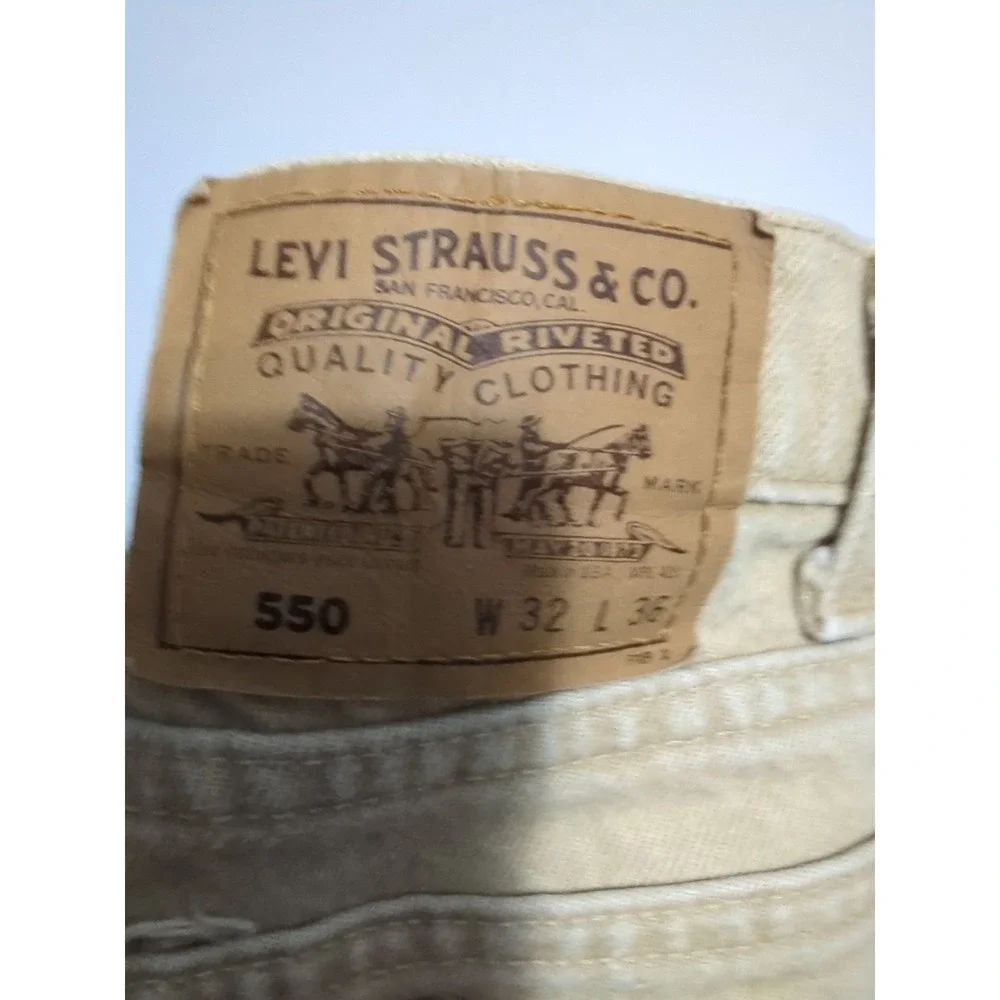 Vtg Levi's 550 Jeans Mens 32x36 Tan Khaki Relaxed Tapered Leg USA 90s USA